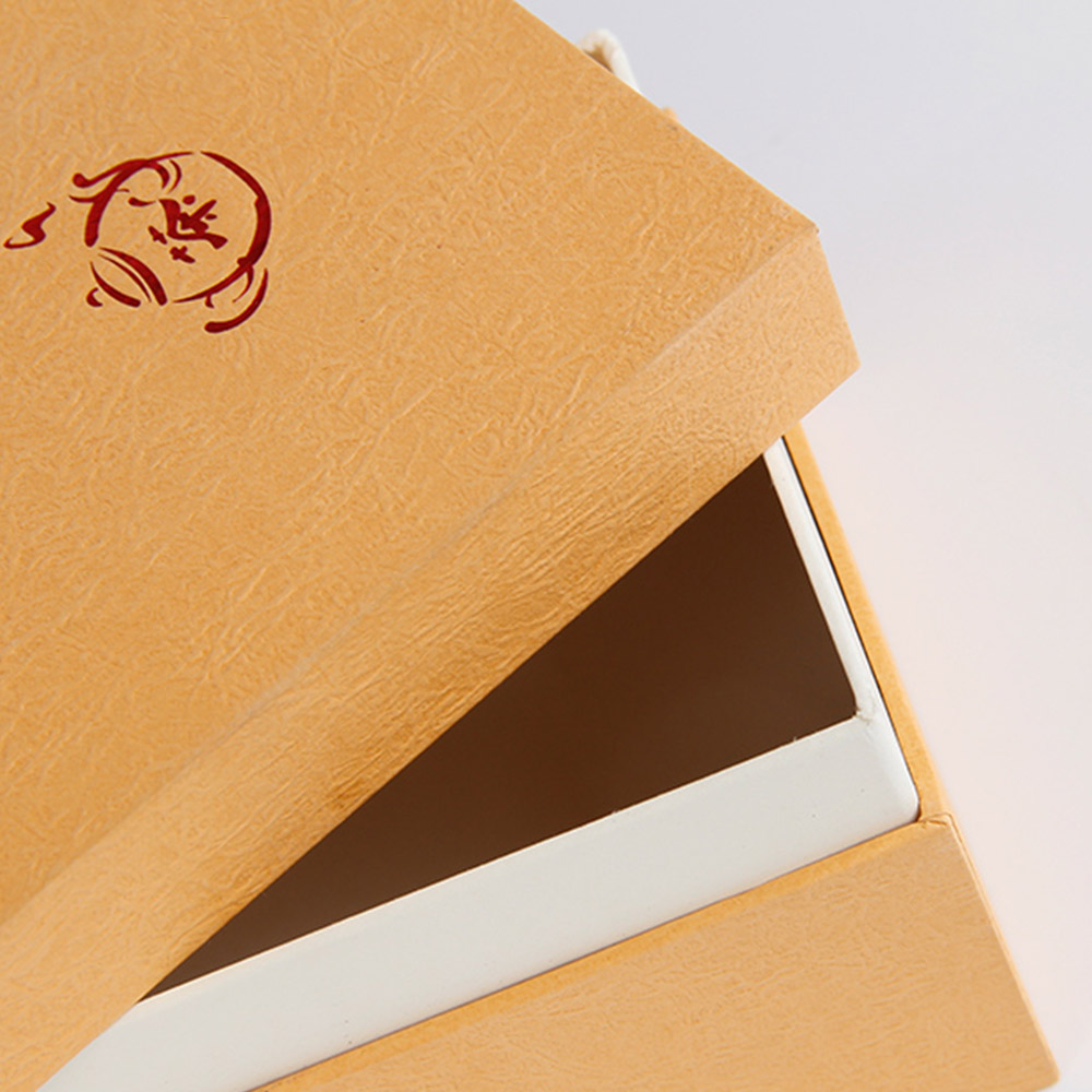 翻蓋的保健品包裝已經(jīng)過氣，定做天地蓋c位出道
